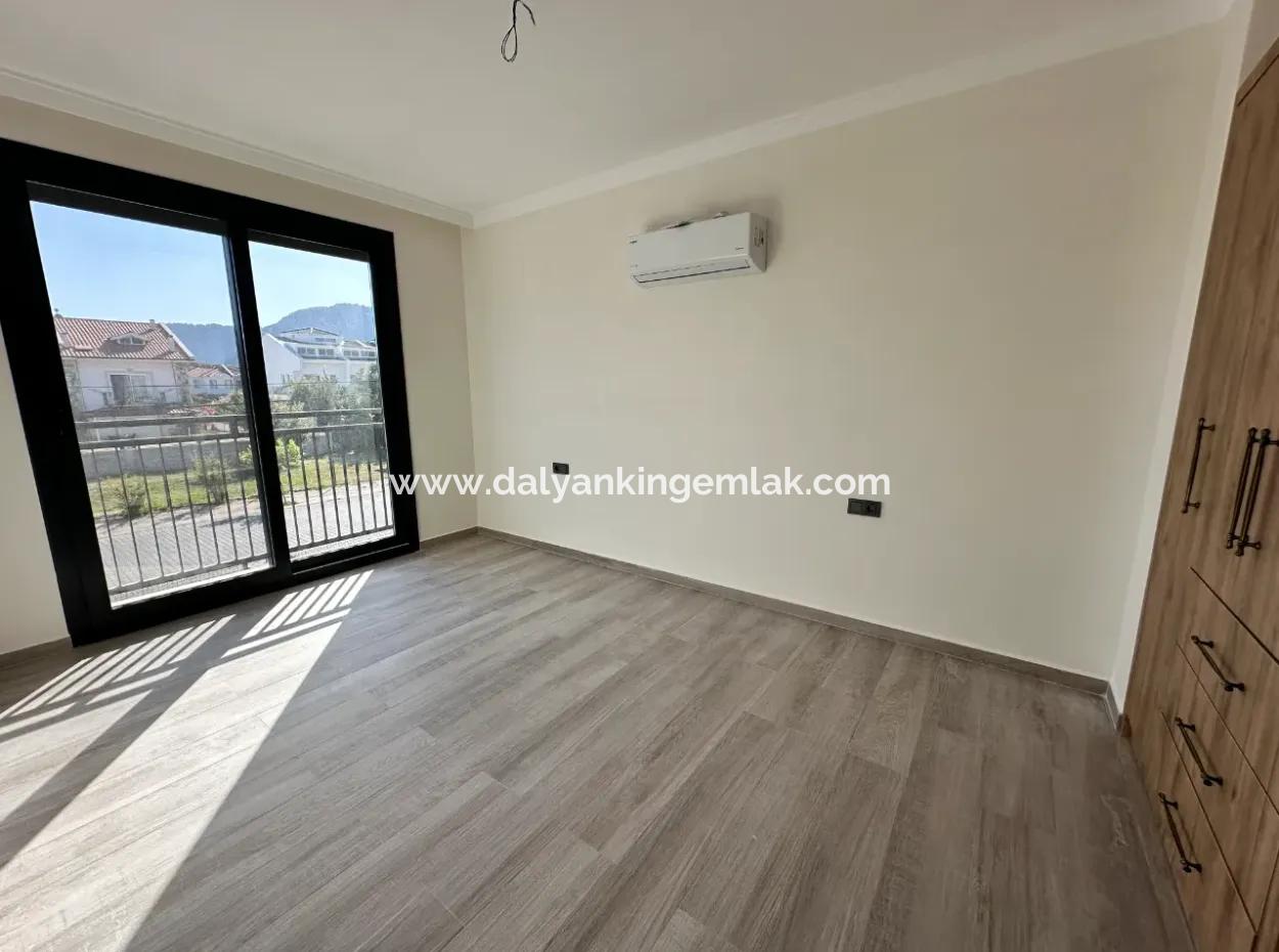 Dalyan Metinler  De Satılık Villa