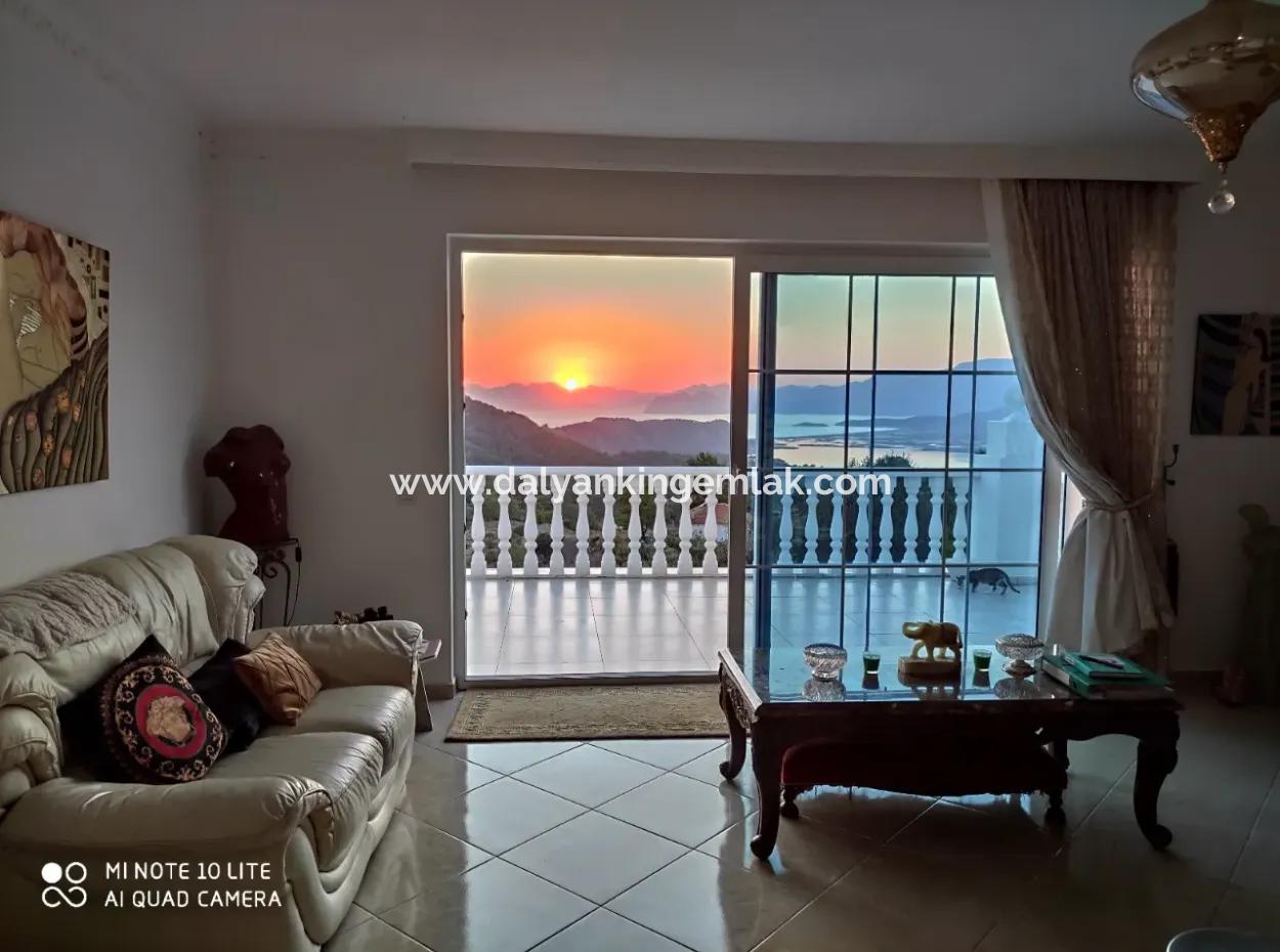 Dalyan Gökbel De Full İztuzu Plajı Ve Deniz Manzaralı Satılık Villa