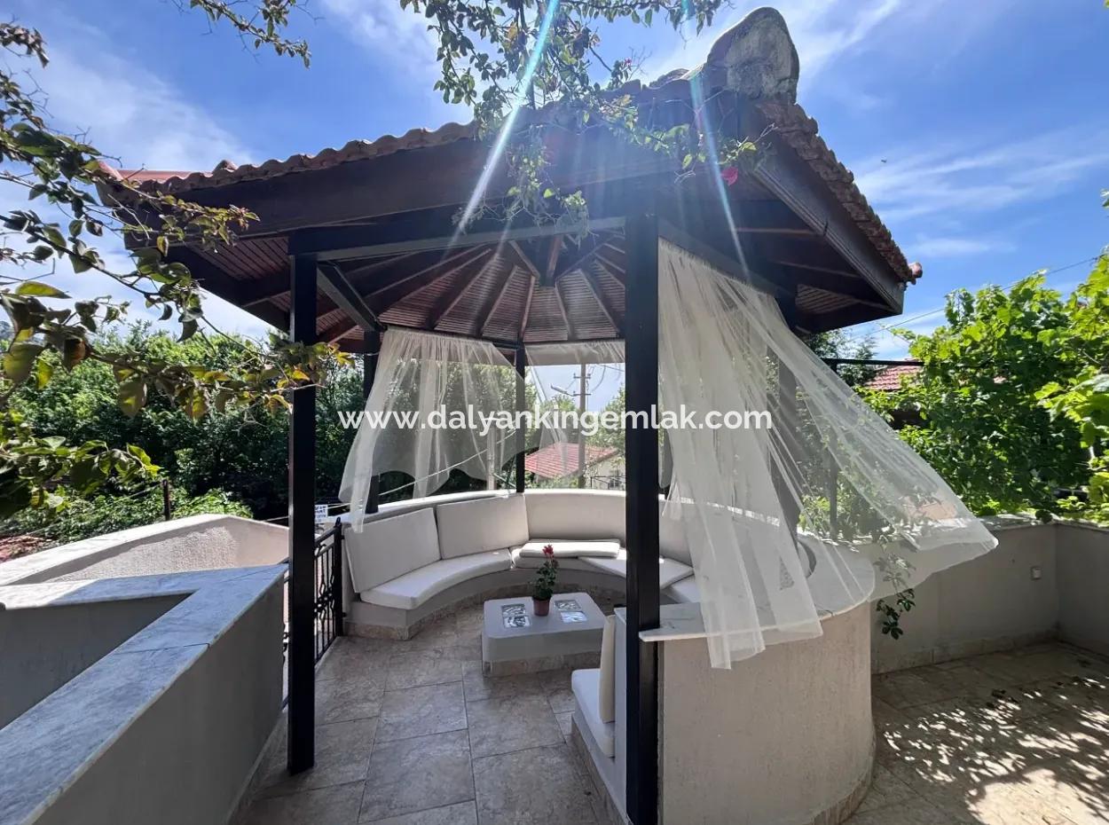 Dalyan Arıkbaşında Satılık Villa