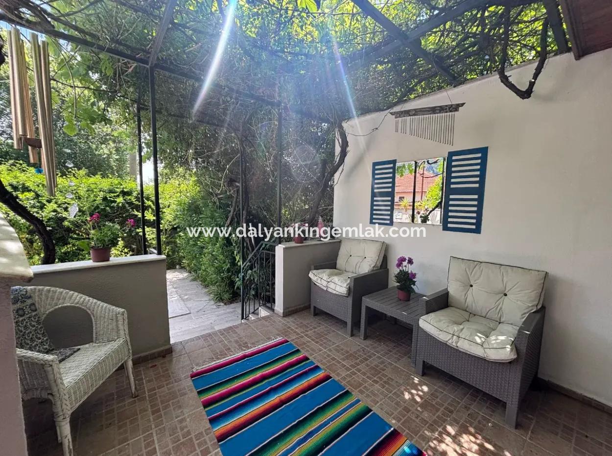 Dalyan Arıkbaşında Satılık Villa