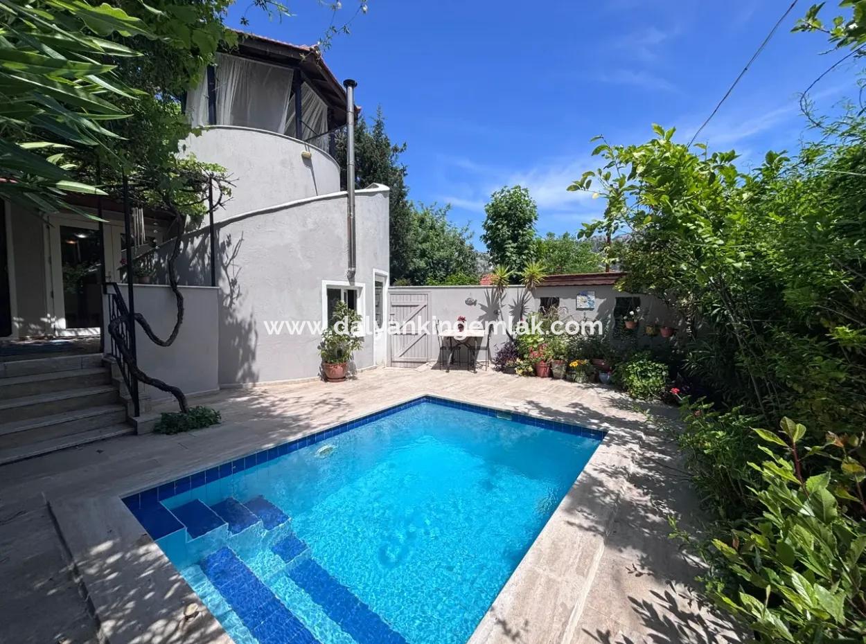 Dalyan Arıkbaşında Satılık Villa
