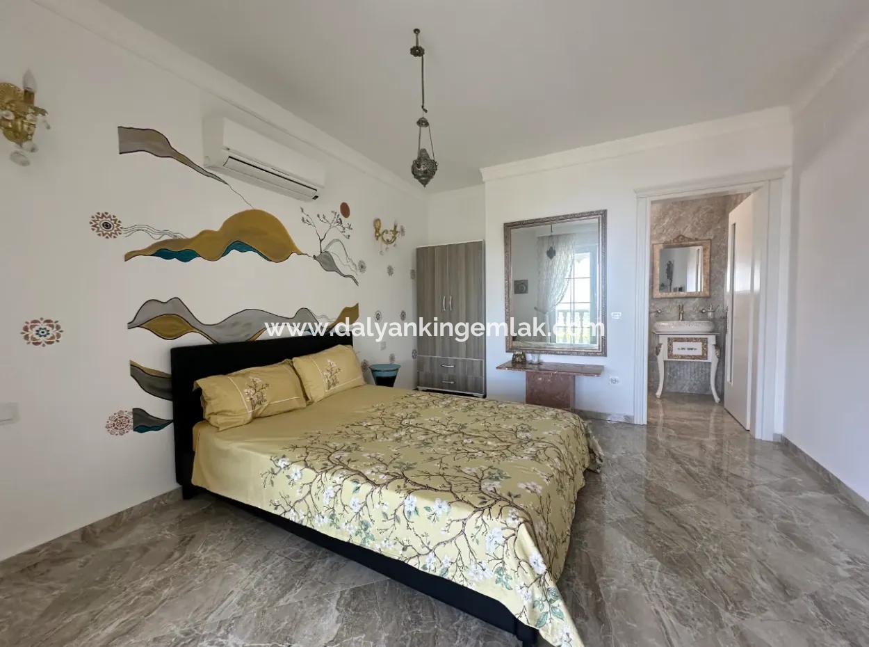 Dalyan Gökbel De Full İztuzu Plajı Ve Deniz Manzaralı Satılık Villa