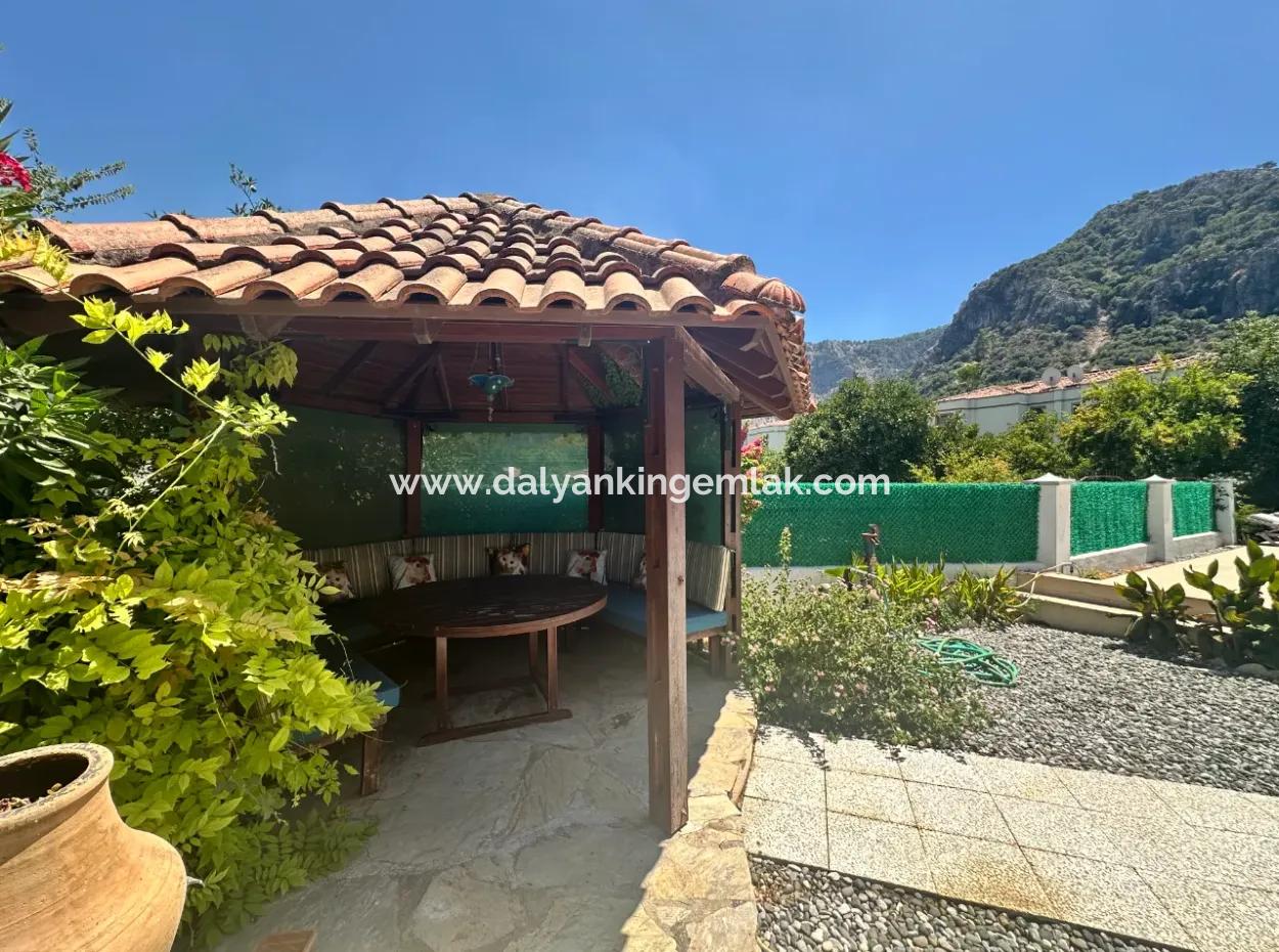 Dalyan Marmarlı Da Kiralık Villa
