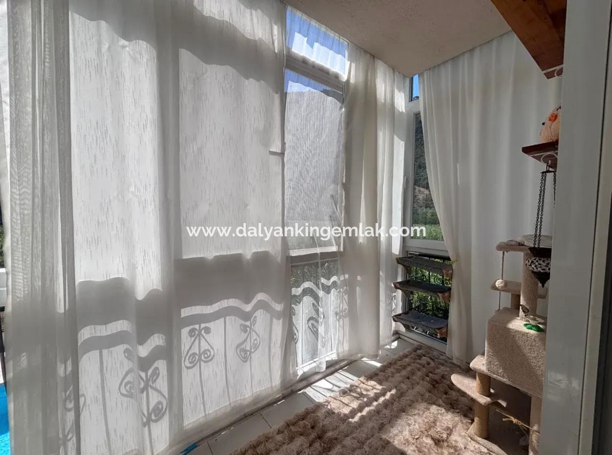 Dalyan Marmarlı Da 4011 M2 Arsa İçerisinde Satılık Villa