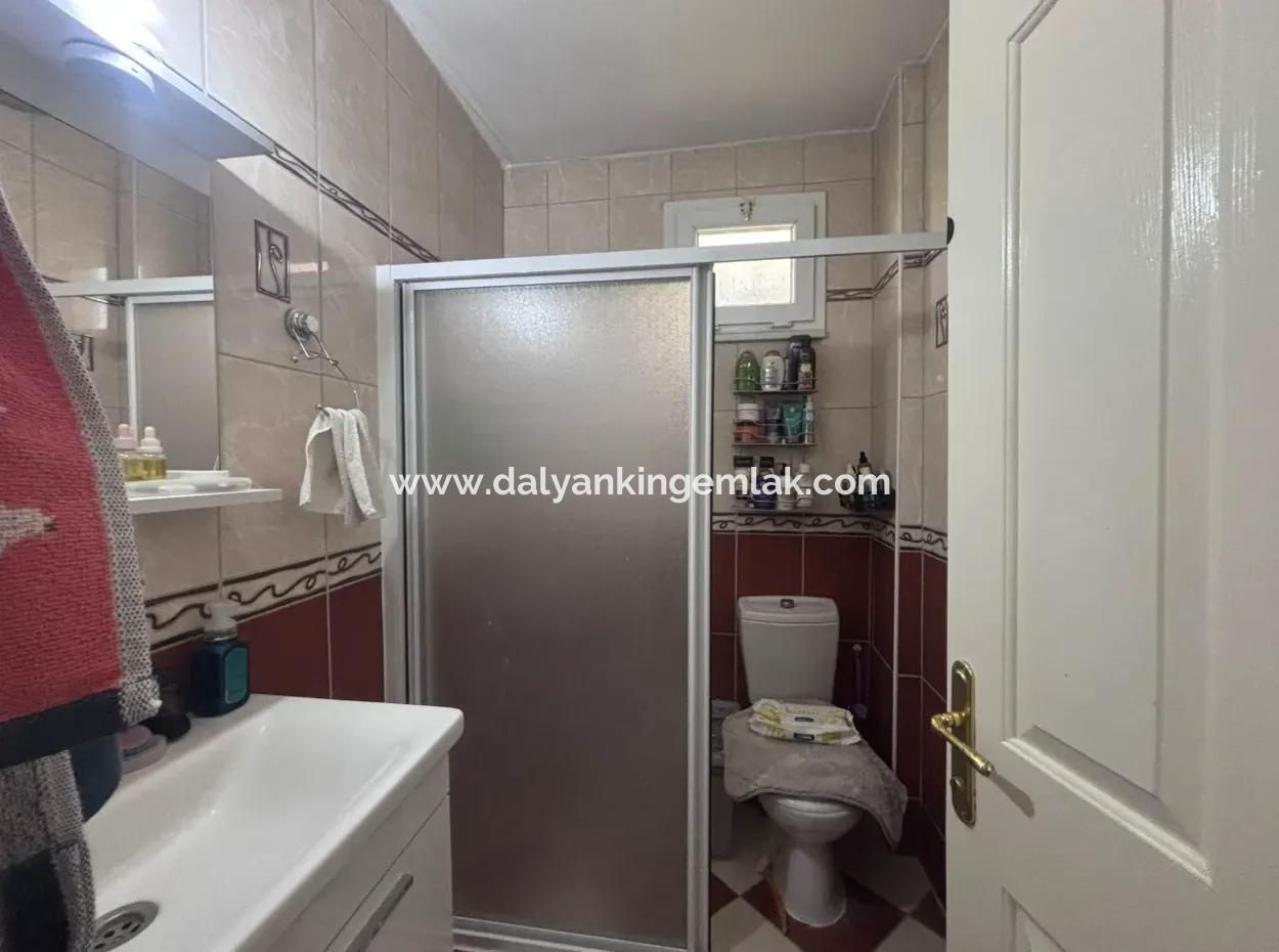 Dalyan Marmarlı Da 4011 M2 Arsa İçerisinde Satılık Villa