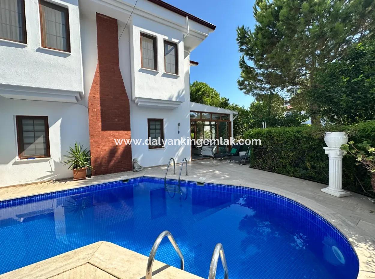 Dalyan Osmanağalarda Satılık Dubleks Villa