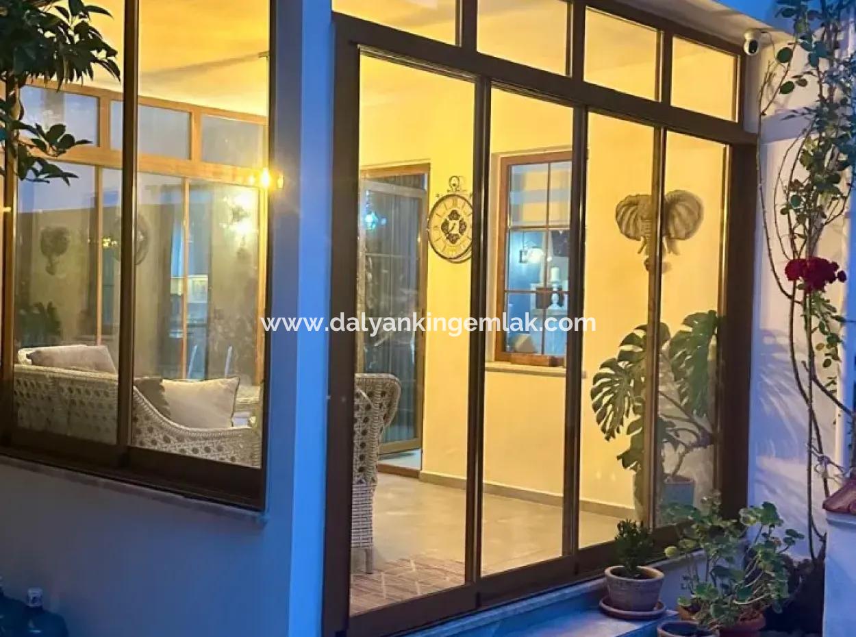 Dalyan Osmanağalarda Satılık Dubleks Villa