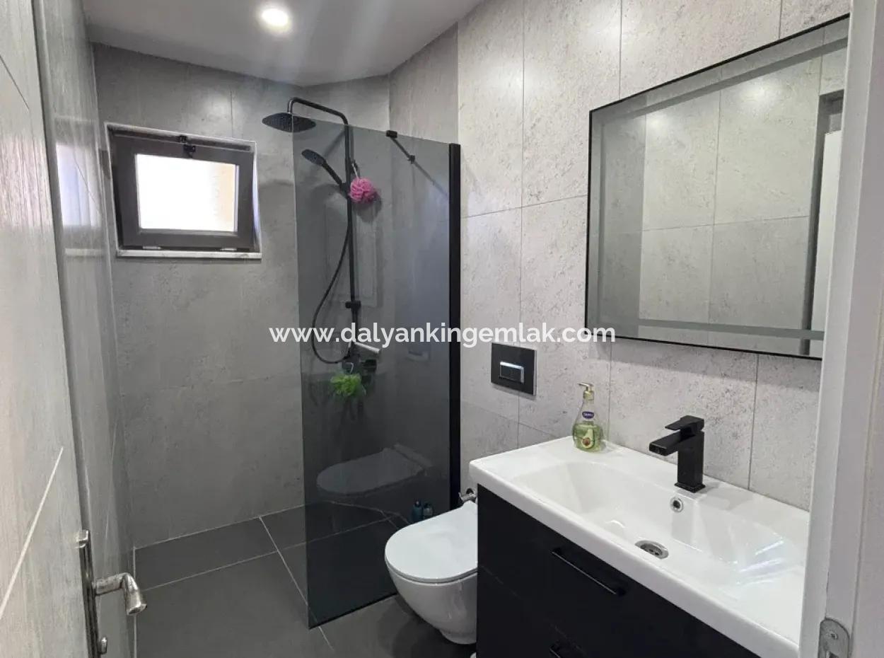 Dalyan Merkezde Satılık Bahçe Dubleksi