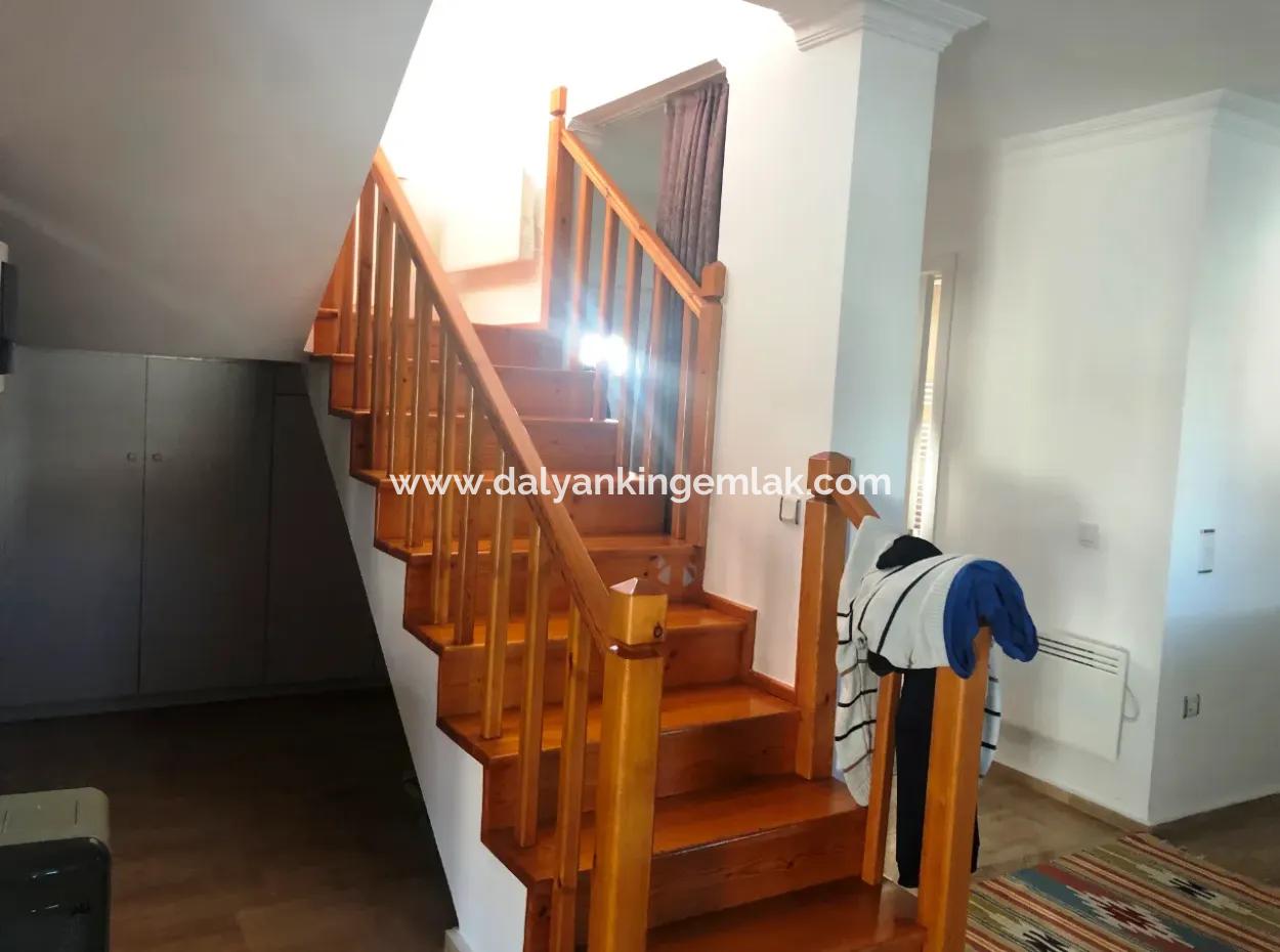 Dalyan Osmanağalarda Satılık Müstakil Villa