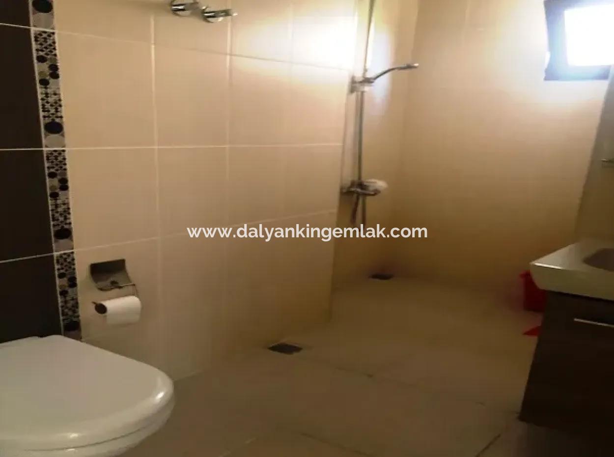 Dalyan Merkezde Kiralık 2+1 Apart