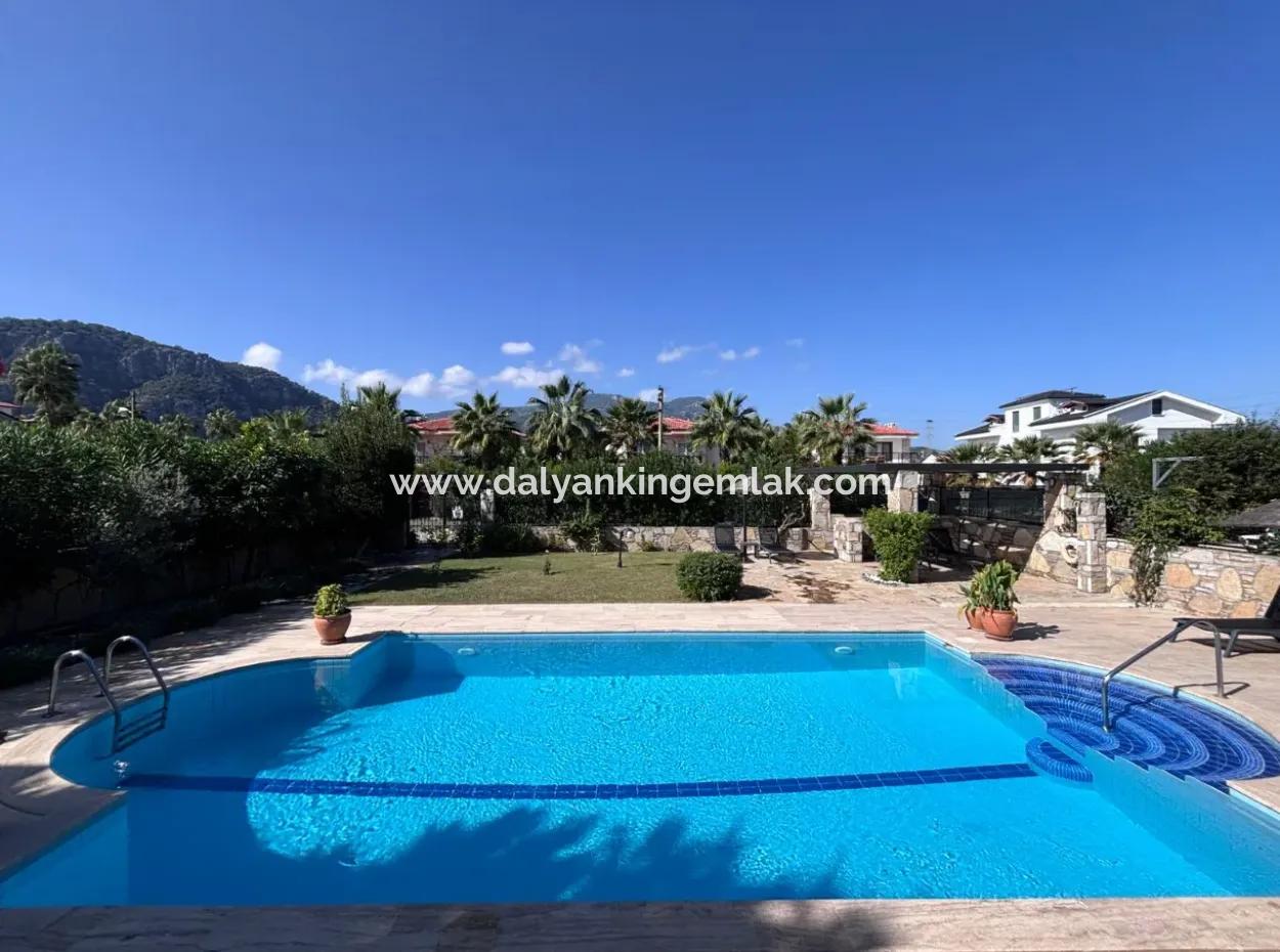 Dalyan Gülpınar Da Satılık  Müstakil Villa