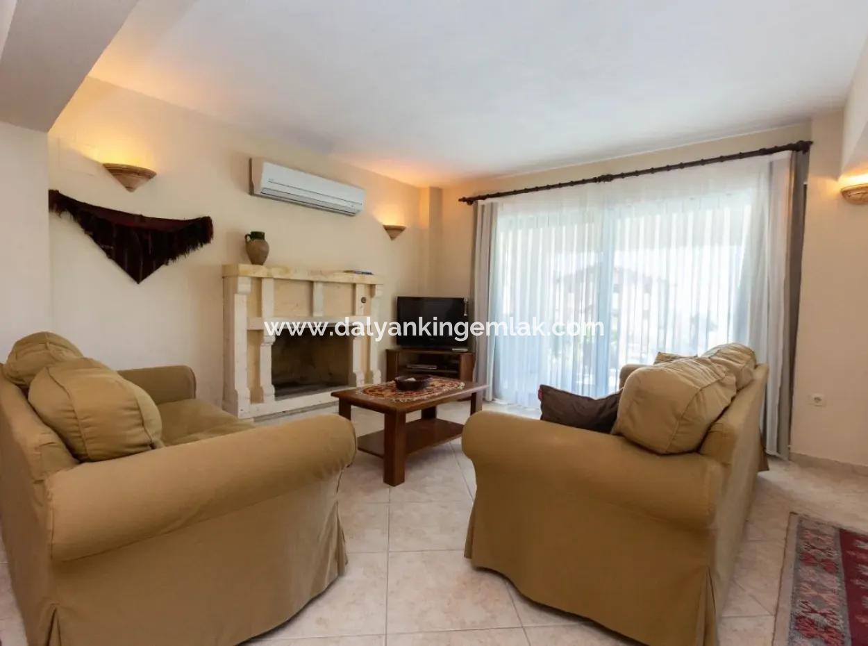 Villa İrem - Dalyan Gökbel Köyünde, Deniz Ve Plaj Manzaralı 4 Yatakodalı Müstakil Villa.
