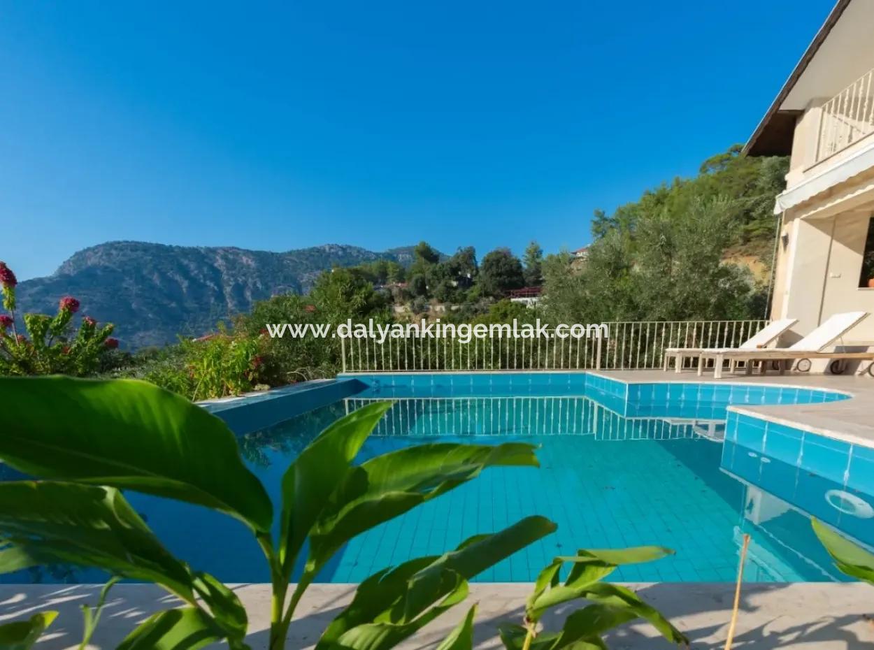 Villa İrem - Dalyan Gökbel Köyünde, Deniz Ve Plaj Manzaralı 4 Yatakodalı Müstakil Villa.