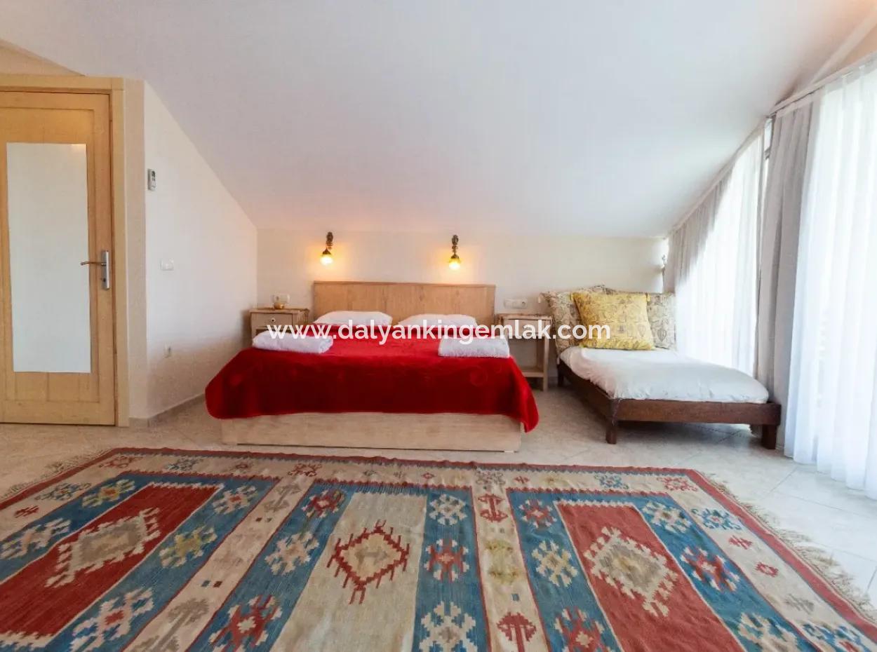 Villa İrem - Dalyan Gökbel Köyünde, Deniz Ve Plaj Manzaralı 4 Yatakodalı Müstakil Villa.
