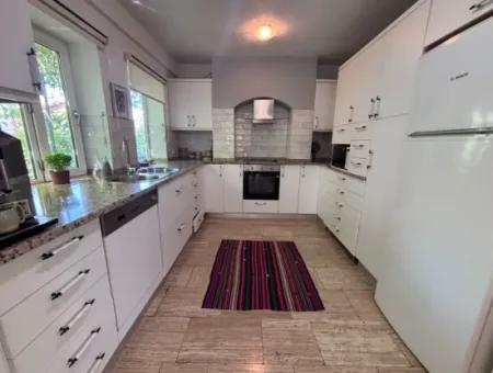 Dalyan Arıkbaşında Satılık Villa