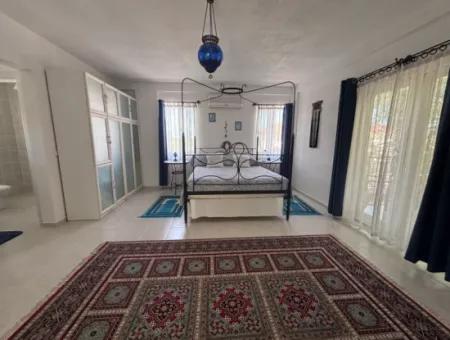 Dalyan Arıkbaşında Satılık Villa
