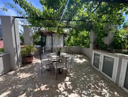 Dalyan Arıkbaşında Satılık Villa