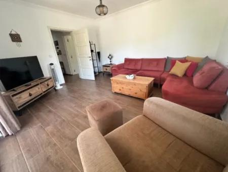 Okcular 3+2 Mustakıl Ev Ve Arsa