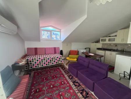 Dalyan Merkezde Satılık Tripleks Villa