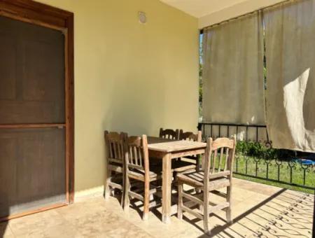Dalyan Merkeze Yakın Kiralık Tek Katlı Havuzlu Ev