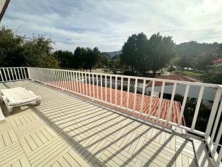 4+1 Özel Vill Marasta