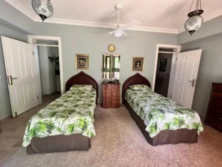 Dalyan Satılık Villa 1000 M2 Arsa İçersinde Fiyat Düştü !!!!